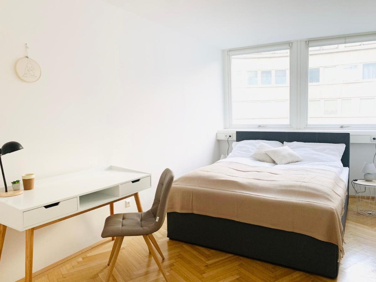 Ruhige Wohnung Im Gasometer Wien *Wifi*U3*Netflix* Zewnętrze zdjęcie