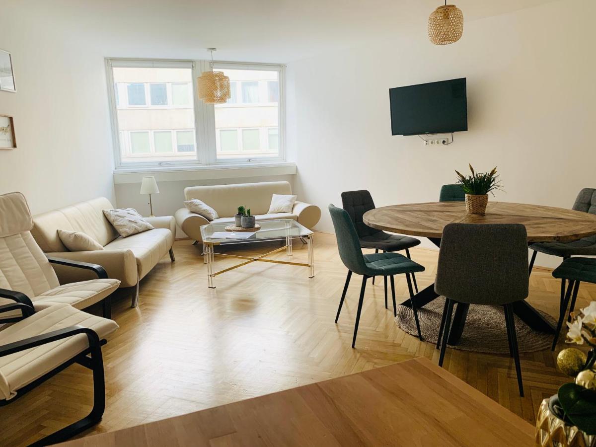 Ruhige Wohnung Im Gasometer Wien *Wifi*U3*Netflix* Zewnętrze zdjęcie