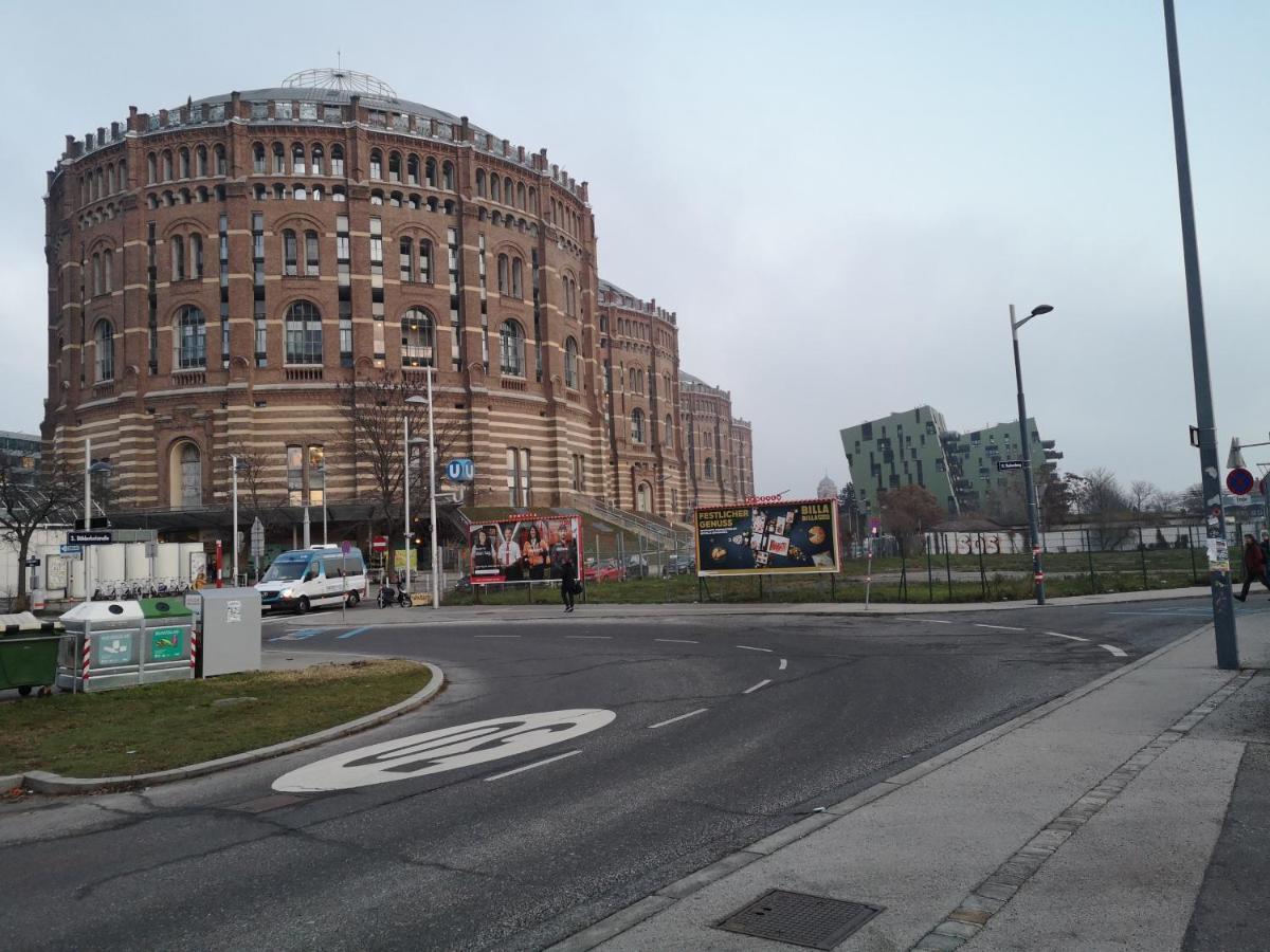 Ruhige Wohnung Im Gasometer Wien *Wifi*U3*Netflix* Zewnętrze zdjęcie